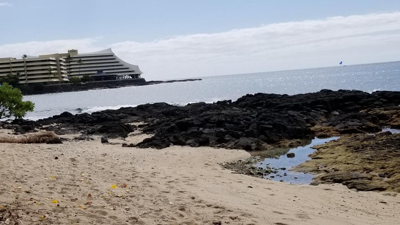 Downtown Hawaiian Paradise Condo With Hot Tub, Pool & Beach - Kona Islander Inn Kailua-Kona Zewnętrze zdjęcie