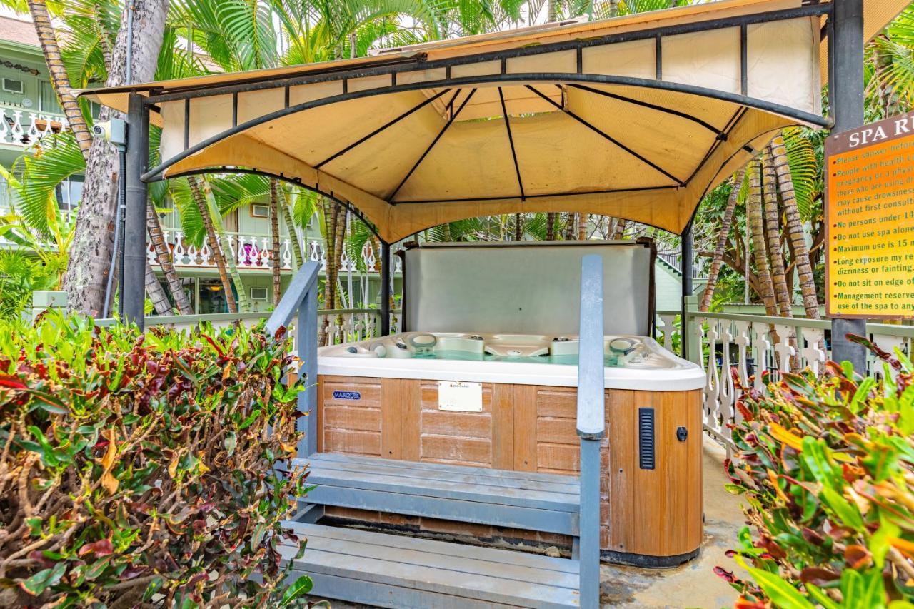 Downtown Hawaiian Paradise Condo With Hot Tub, Pool & Beach - Kona Islander Inn Kailua-Kona Zewnętrze zdjęcie