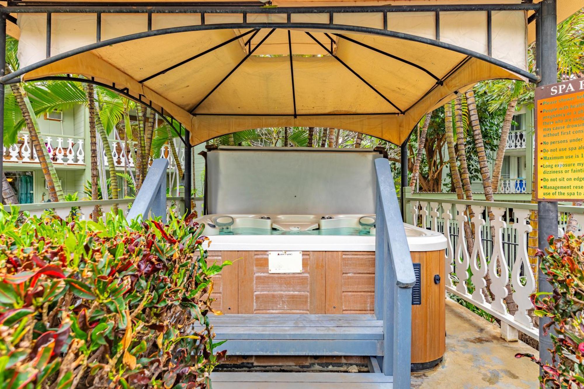 Downtown Hawaiian Paradise Condo With Hot Tub, Pool & Beach - Kona Islander Inn Kailua-Kona Zewnętrze zdjęcie